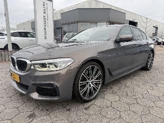 Auto incidentate BMW 5-serie 540i Individual High Executive Edition 2019/3