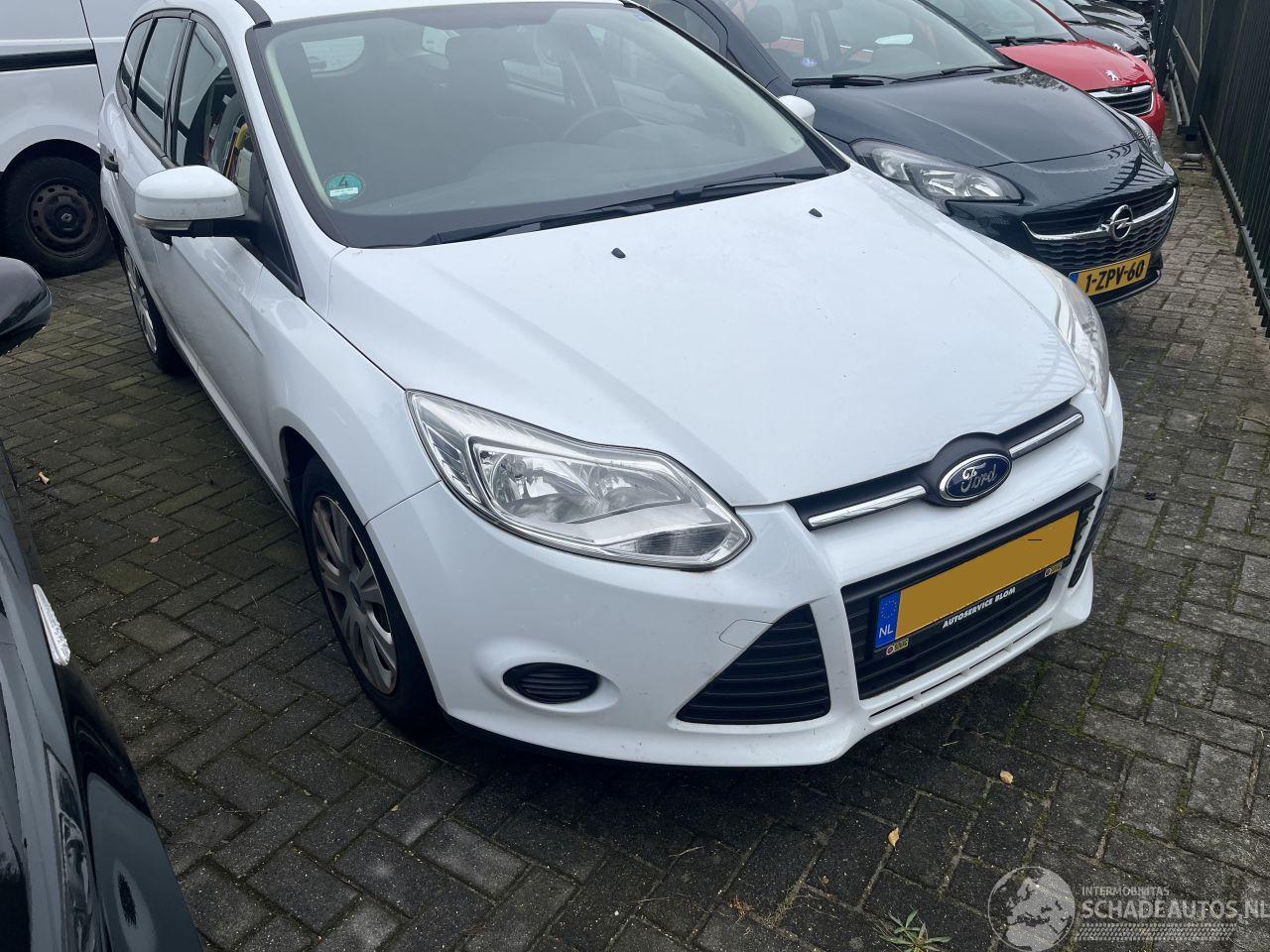 Ford Focus Wagon 1.0 EcoBoost Titanium