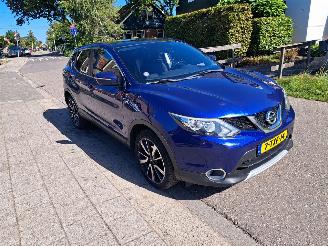 Auto incidentate Nissan Qashqai 1.2 connect edition {hagelschade} 2014/6