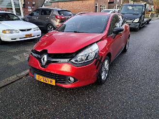 Voiture accidenté Renault Clio 0.9 tce limited 2016/5