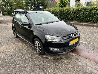 Avarii autoturisme Volkswagen Polo 1.4 TDi Blue-motion 2015/1