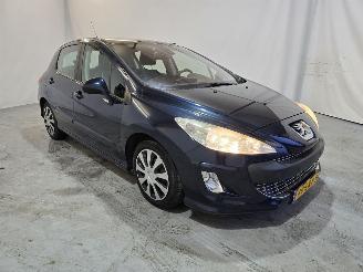 Schadeauto Peugeot 308 1.6 VTi Signature 2010/1