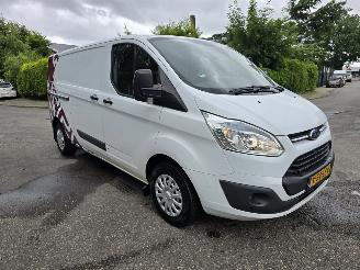 Ford Transit 310 2.2 TDCI L2H1 Ambiente picture 1