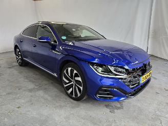 Unfallwagen Volkswagen Arteon 1.4 TSI eHy R Bns+ 2022/4