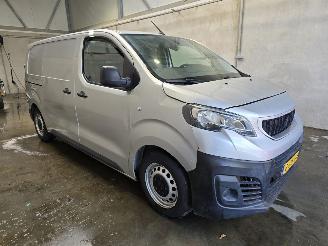 krockskadad bil bedrijf Peugeot Expert 226S 1.6 BlueHDI 115 Premium 2017/6