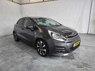 Auto incidentate Kia Rio 1.2 CVVT DynamicL. 2015/3