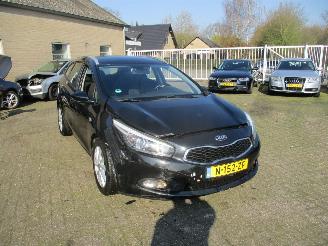 Unfallwagen Kia Cee d cee\'d Sportswagon 2014/5