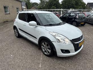 Voiture accidenté Suzuki Swift 1.2 Exclusive EASSS 2012/5