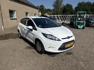 Schadeauto Ford Fiesta 1.25 Ghia REST BPM €150,-!!! 2012/1