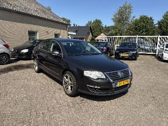Damaged car Volkswagen Passat 2.0 FSI Comfortline 2006/6