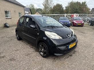 Unfallwagen Peugeot 107 1.0-12V XS 2007/1