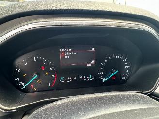 Ford Focus 1.0 EcoBoost Hybrid Titanium picture 15