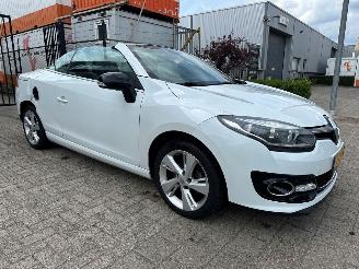 skadebil auto Renault Mégane Coupé-Cabriolet 1.2 TCe Privilège 2014/10