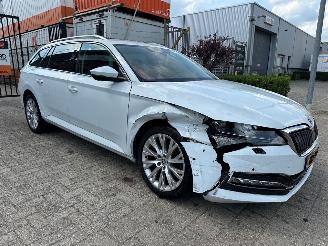 škoda osobní automobily Skoda Superb Combi 1.4 TSI iV Sportline Business 2020/9