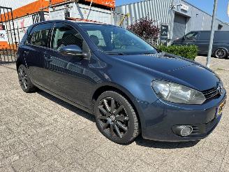 Schadeauto Volkswagen Golf 1.4 TSI Highline 2009/2