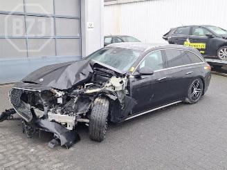 Vrakbiler auto Mercedes E-klasse E Estate (S214), Combi, 2023 E-300 e 2.0 Turbo 16V 2024/4
