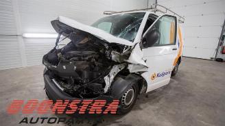 Vrakbiler auto Volkswagen Transporter Transporter T6, Van, 2015 / 2024 2.0 TDI DRF 2017/9