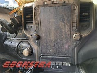 Dodge Ram 1500 Crew Cab, Quad Cab (DT), Pick-up, 2018 5.7 Hemi V8 4x4 picture 14