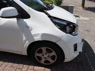 Kia Picanto 1.0 Dpi Comfortline 5P picture 11