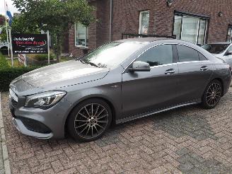 krockskadad bil auto Mercedes Cla-klasse 180 AMG Edition Automaat 2017/12
