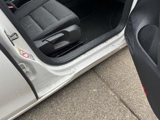 Volkswagen Golf 1.2 TSI picture 8