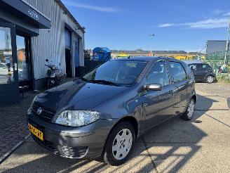 Unfallwagen Fiat Punto 1.4 16V AIRCO 5-DEURS 94.000 NAP!! 2004/3
