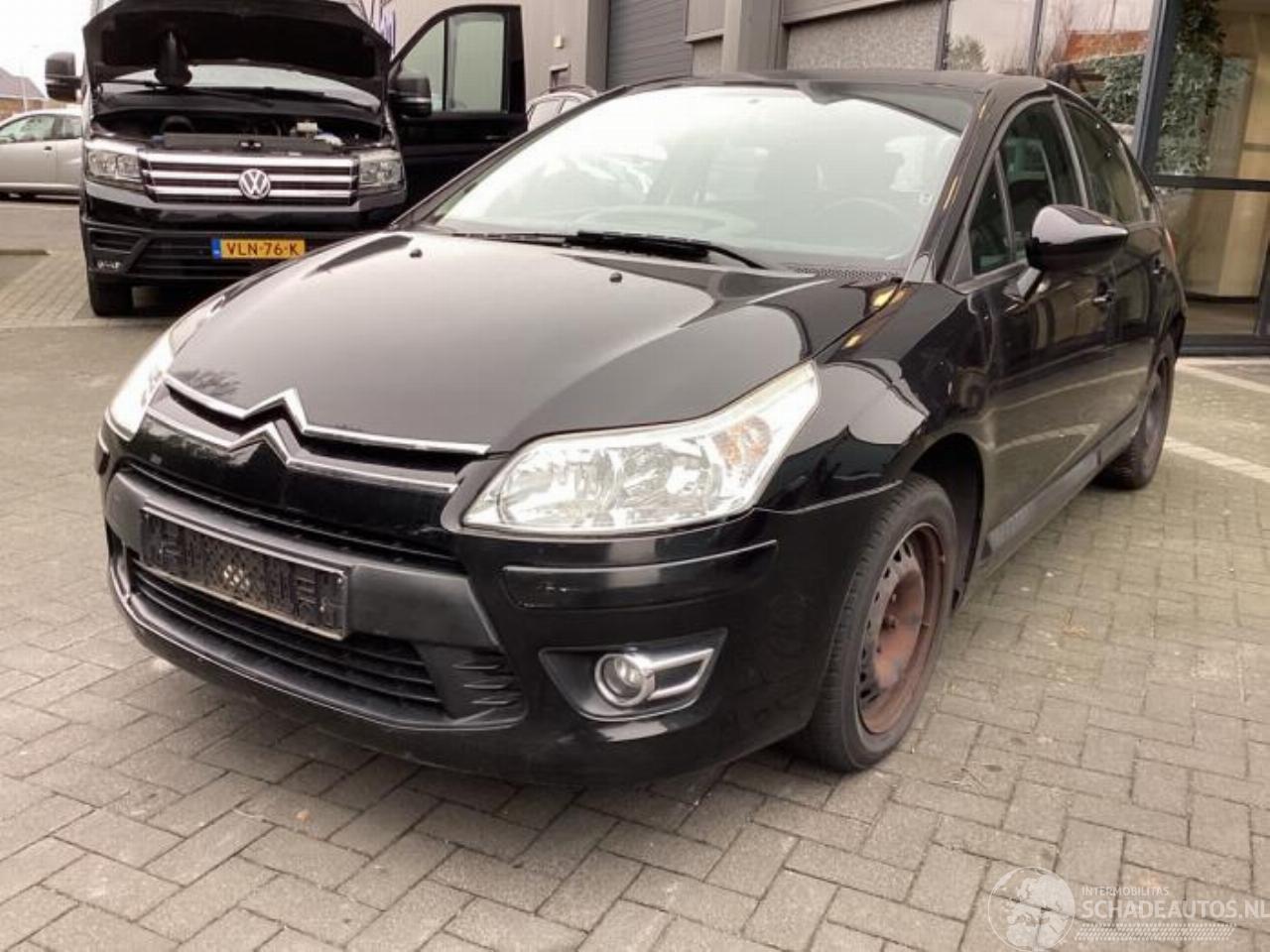 Citroën C4 C4 Berline (LC), Hatchback 5-drs, 2004 / 2011 1.6 16V VTi 120