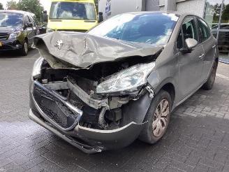 rozbiórka samochody osobowe Peugeot 208 208 I (CA/CC/CK/CL), Hatchback, 2012 / 2019 1.0 Vti 12V PureTech 2014/9