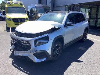 Damaged car Mercedes GLB 180 AMG Line 7p 2021/11