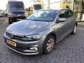 damaged passenger cars Volkswagen Polo 1.0 TSI 2019/4