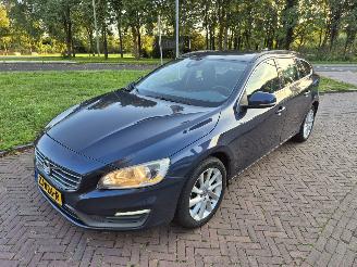 Damaged car Volvo V-60 1.6 D2 2014/5