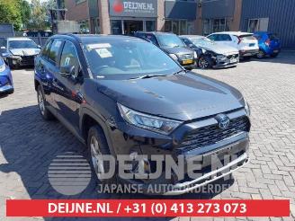 Uttjänta bilar auto Toyota Rav-4 RAV4 (A5), Terreinwagen, 2018 2.5 Hybrid 16V AWD 2019
