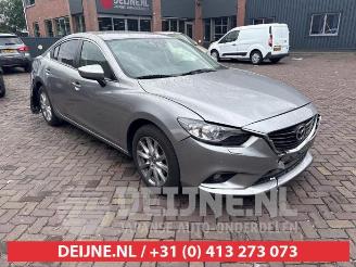 Vrakbiler auto Mazda 6 6 (GJ/GH/GL), Sedan, 2012 2.2 SkyActiv-D 150 16V 2015/2