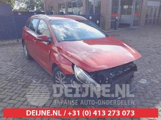 Uttjänta bilar auto Hyundai I-30 i30 Wagon (PDEF), Combi, 2017 1.4 T-GDI 16V 2017/11
