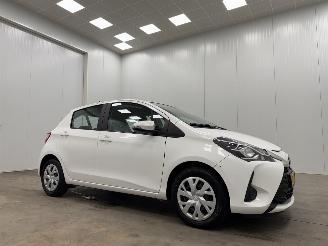 Damaged car Toyota Yaris 1.0 VVT-i Energy 5-drs Navi Clima 2018/10