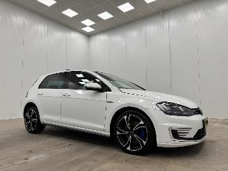 Damaged car Volkswagen Golf 1.4 TSI GTE Panoramadak Navi Clima 2015/1