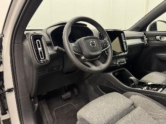 Volvo XC40 2.0 B4 Autom. Plus Dark Navi Clima picture 7