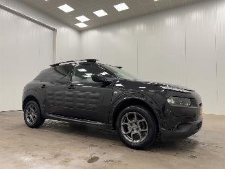 skadebil auto Citroën C4 cactus 1.2 PureTech Shine Navi Clima 2017/8