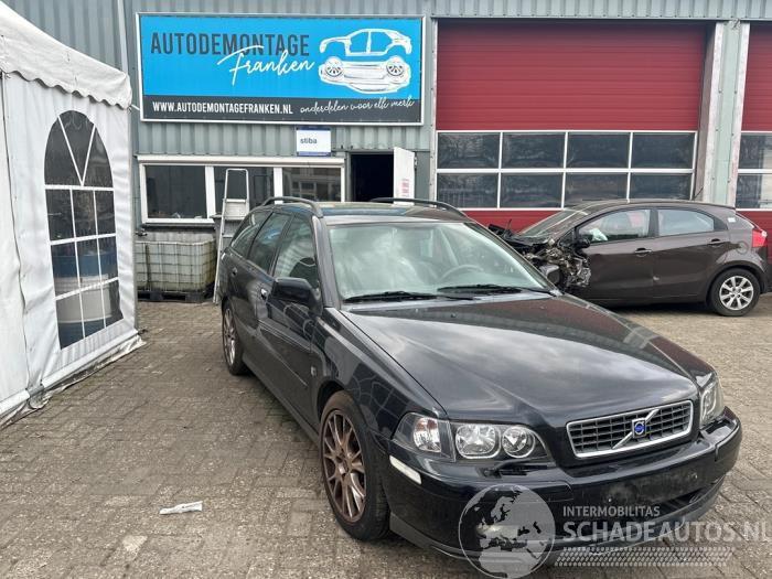 Volvo V-40 V40 (VW), Combi, 1995 / 2004 2.0 16V Turbo