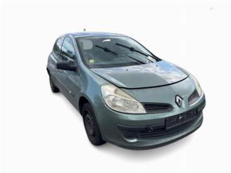 Auto da rottamare Renault Clio Clio III (BR/CR), Hatchback, 2005 / 2014 1.2 16V 75 2007/11