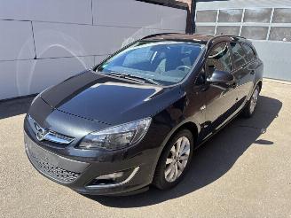 ocasión turismos Opel Astra Active 1.7 CDTi (96kW) Schuifdak | NAV | Stoelverw. 2013/10