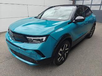 Voiture accidenté Opel Mokka/Mokka B GS 1.2 TURBO S/S 100KW Facelift Matrix 2025/3
