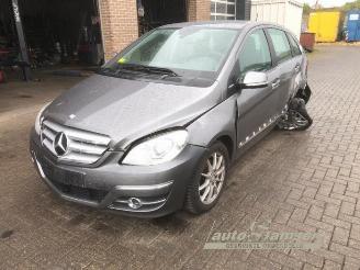 Démontage voiture Mercedes B-klasse B (W245), Hatchback, 2005 / 2011 1.7 B-180 16V 2010/6