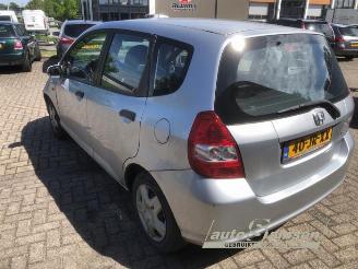 Uttjänta bilar auto Honda Jazz Jazz (GD/GE2/GE3), Hatchback, 2002 / 2008 1.3 i-Dsi 2002/7