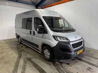 uszkodzony samochody ciężarowe Peugeot Boxer 2.0 BlueHDi 130 Bestel  Diesel 1.997cc 96kW (131pk) FWD 2019/1