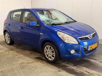 Avarii autoturisme Hyundai I-20 1.4i 16V Hatchback  Benzine 1.396cc 74kW (101pk) FWD 2009/4