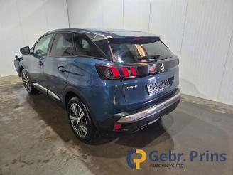 Coche siniestrado Peugeot 3008 3008 II (M4/MC/MJ/MR), MPV, 2016 1.2 12V e-THP PureTech 130 2023/2