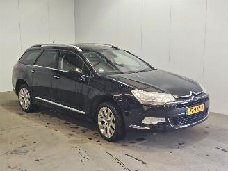 Damaged car Citroën C5 3.0 HDiF V6 24V Combi/o  Diesel 2.992cc 177kW (241pk) FWD 2009/9