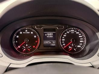 Audi Q3 1.4 TFSI 16V SUV picture 21