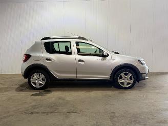 Dacia Sandero 0.9 TCe Stepway Lauréate picture 2